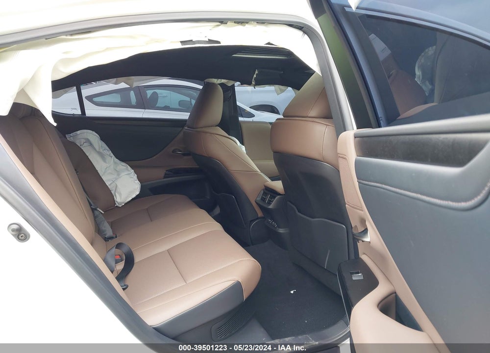 2024 LEXUS ES 300H VIN: 58ADA1C1XRU050696