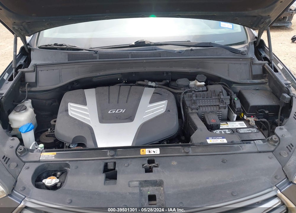 2017 HYUNDAI SANTA FE SE VIN: KM8SM4HF7HU175973