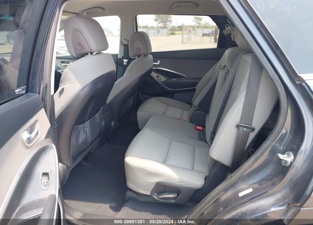 2017 HYUNDAI SANTA FE SE VIN: KM8SM4HF7HU175973
