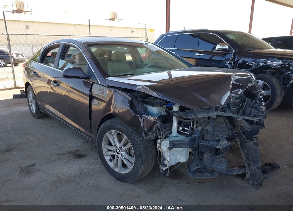 2015 HYUNDAI SONATA SE VIN: 5NPE24AF1FH022076