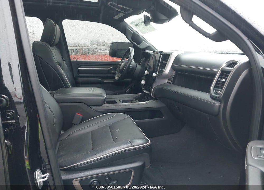 2019 RAM 1500 LIMITED 4X4 6'4 BOX VIN: 1C6SRFPT0KN518852