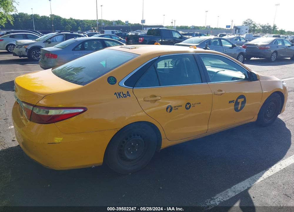 2015 TOYOTA CAMRY HYBRID LE VIN: 4T1BD1FK4FU153876