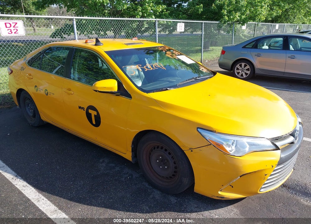 2015 TOYOTA CAMRY HYBRID LE VIN: 4T1BD1FK4FU153876