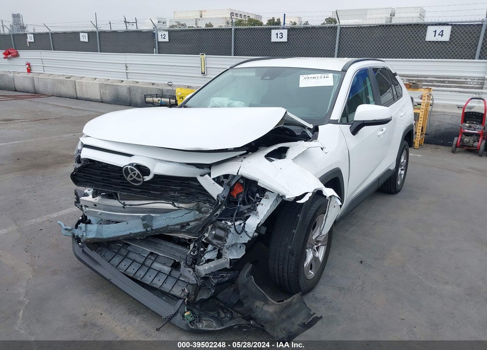 2022 TOYOTA RAV4 XLE VIN: 2T3W1RFV0NW205366