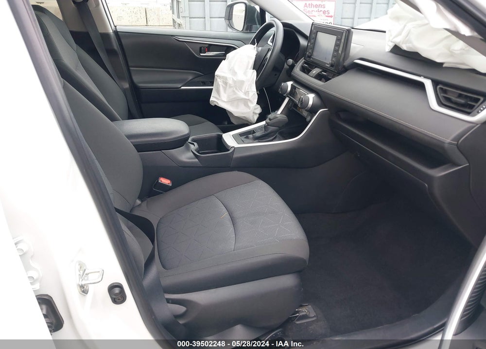 2022 TOYOTA RAV4 XLE VIN: 2T3W1RFV0NW205366