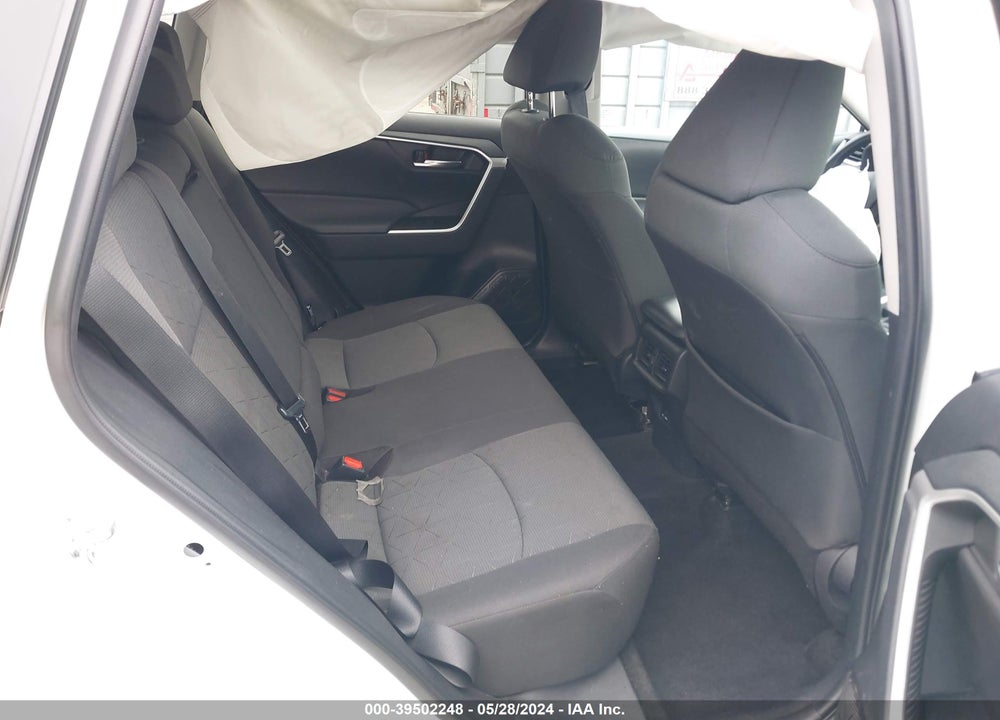 2022 TOYOTA RAV4 XLE VIN: 2T3W1RFV0NW205366