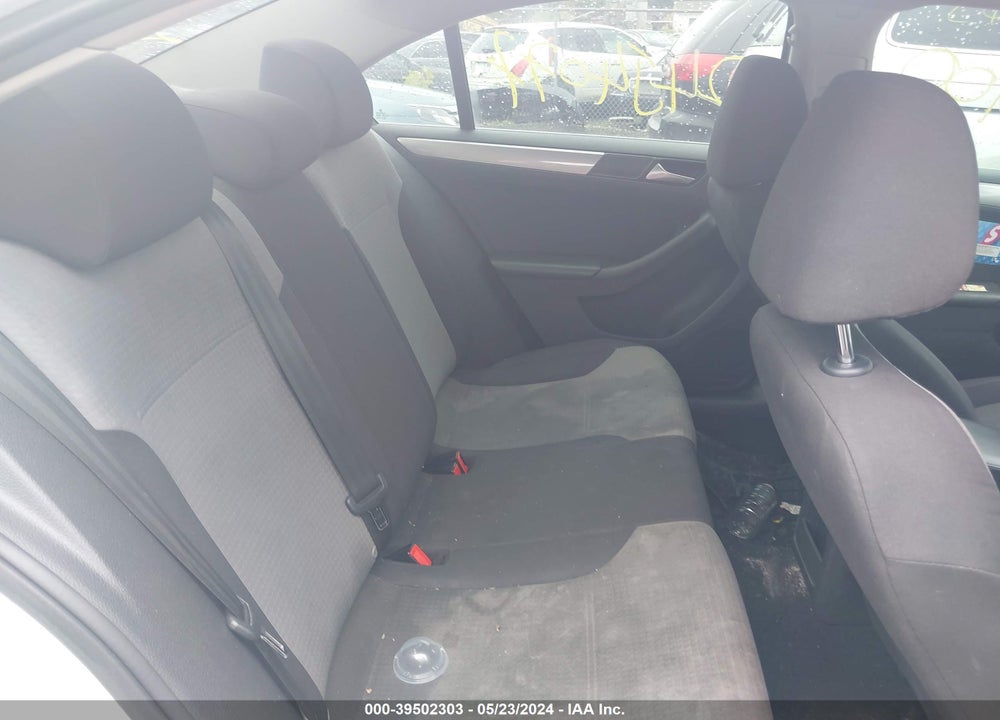 2017 VOLKSWAGEN JETTA 1.4T S VIN: 3VW2B7AJ5HM374709