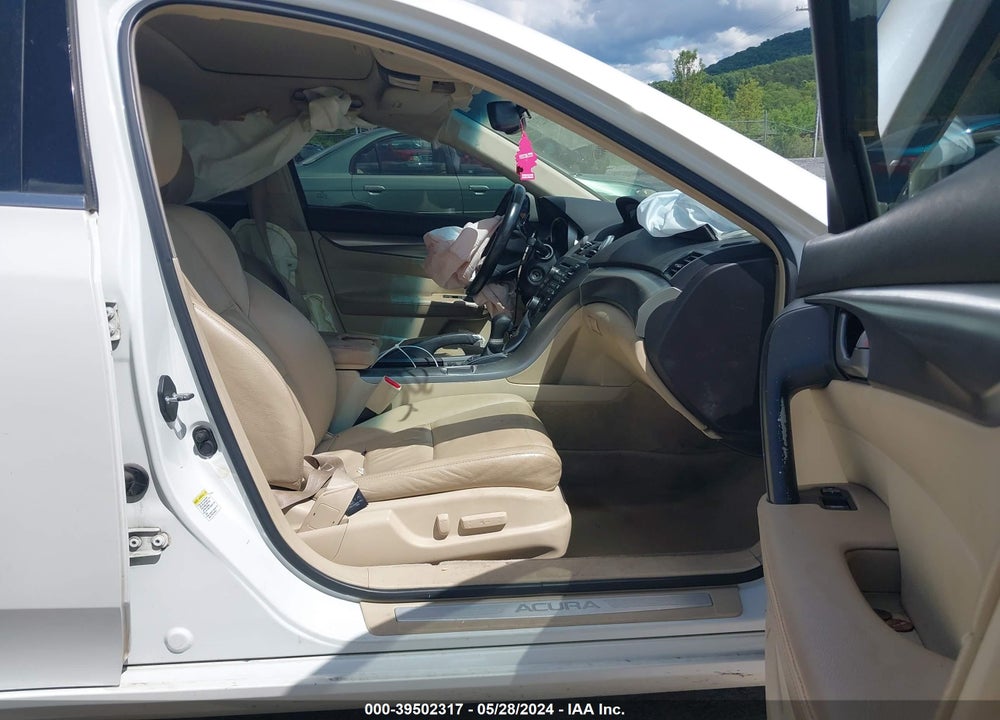 2010 ACURA TL 3.5 VIN: 19UUA8F27AA026663