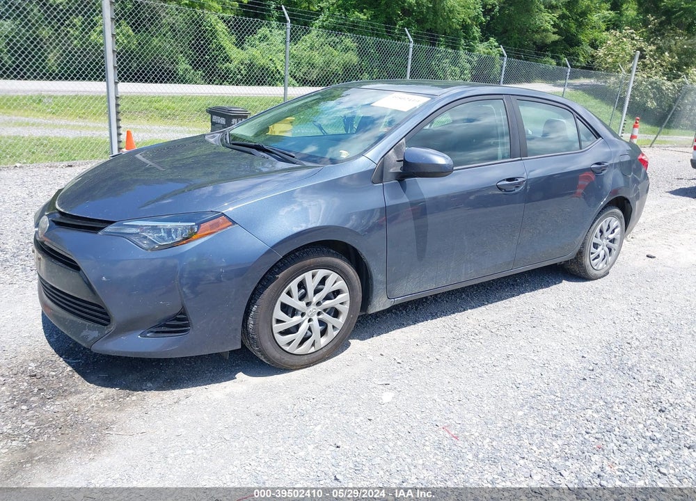 2018 TOYOTA COROLLA LE VIN: 2T1BURHE1JC099517