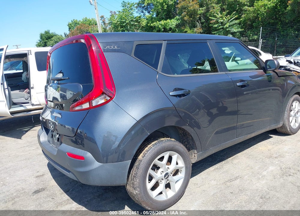 2022 KIA SOUL !/+/S VIN: KNDJ23AU5N7802849