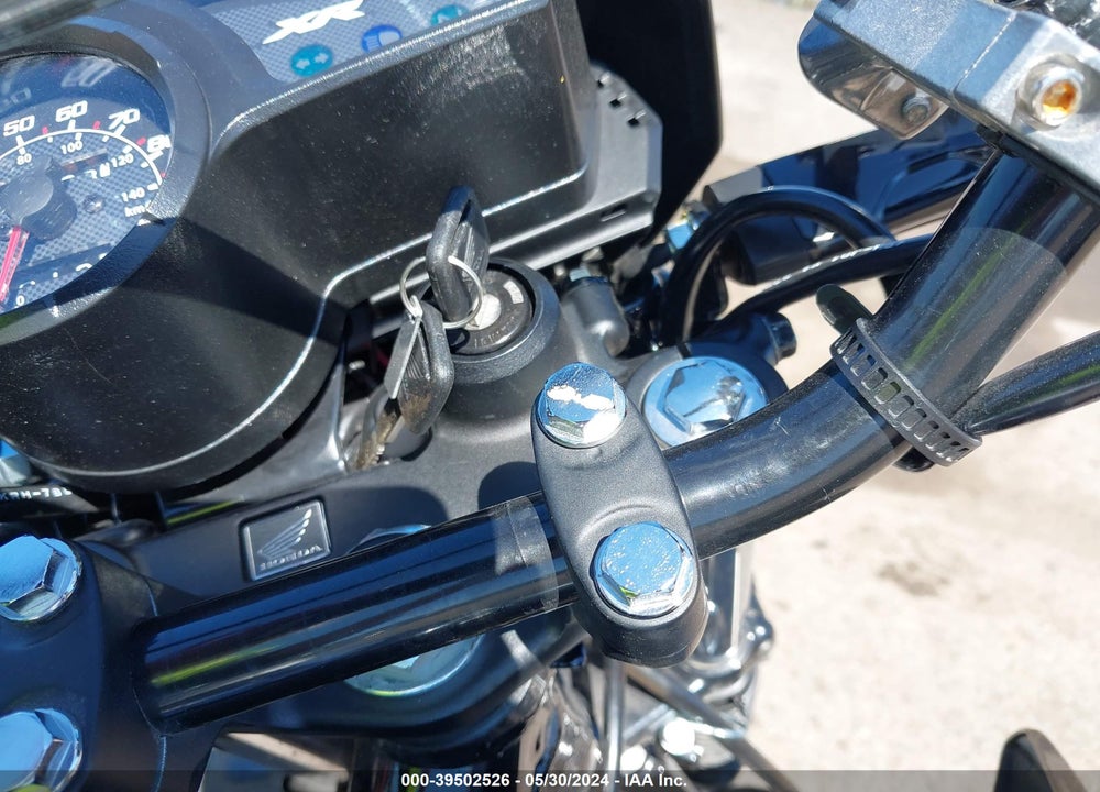2023 HONDA XR150L E VIN: 3H1KD1318PD004355