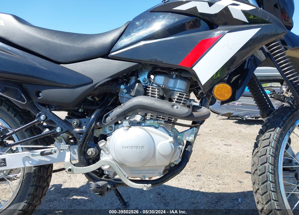 2023 HONDA XR150L E VIN: 3H1KD1318PD004355