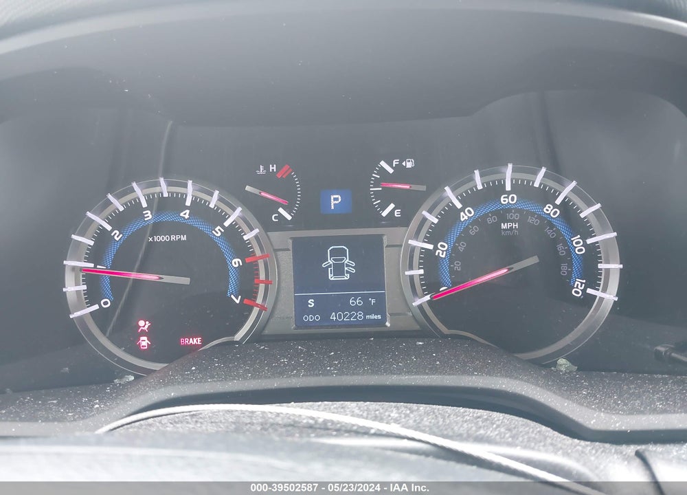 2018 TOYOTA 4RUNNER SR5 PREMIUM VIN: JTEBU5JR0J5598694