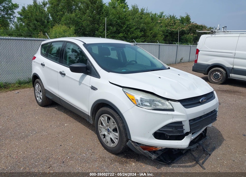 2016 FORD ESCAPE S VIN: 1FMCU0F71GUA80560