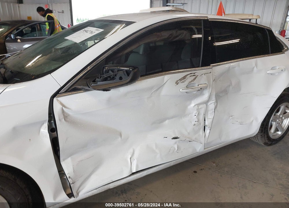 2018 CHEVROLET MALIBU 1FL VIN: 1G1ZC5ST9JF186616