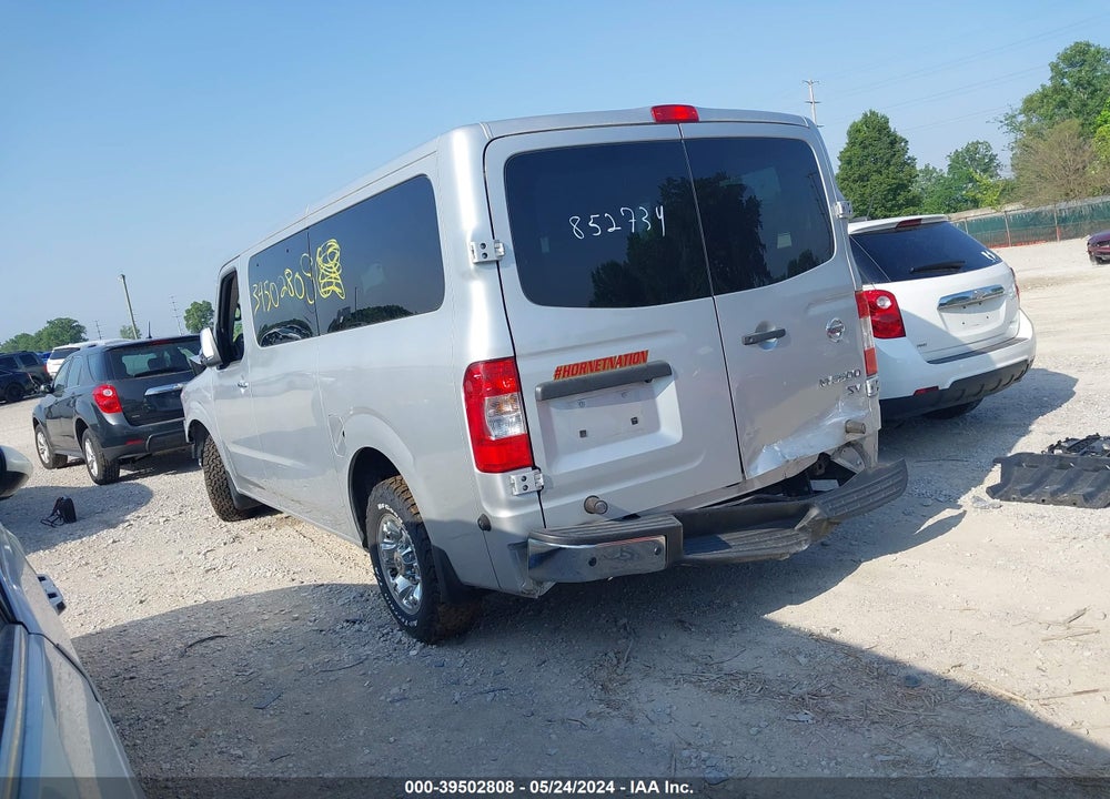 2018 NISSAN NV PASSENGER NV3500 HD SV V6 VIN: 5BZBF0AA3JN852734