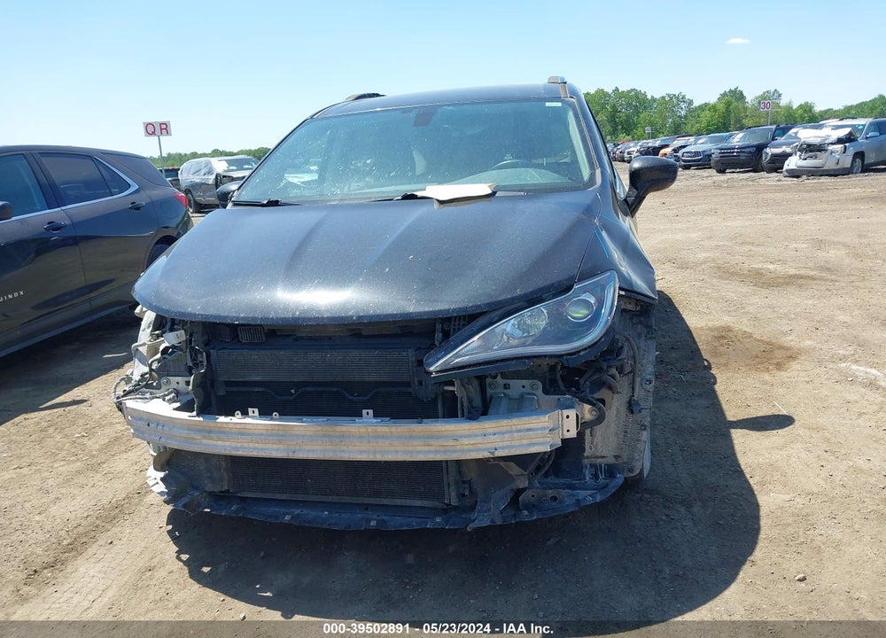 2017 CHRYSLER PACIFICA TOURING L PLUS VIN: 2C4RC1EG5HR516043