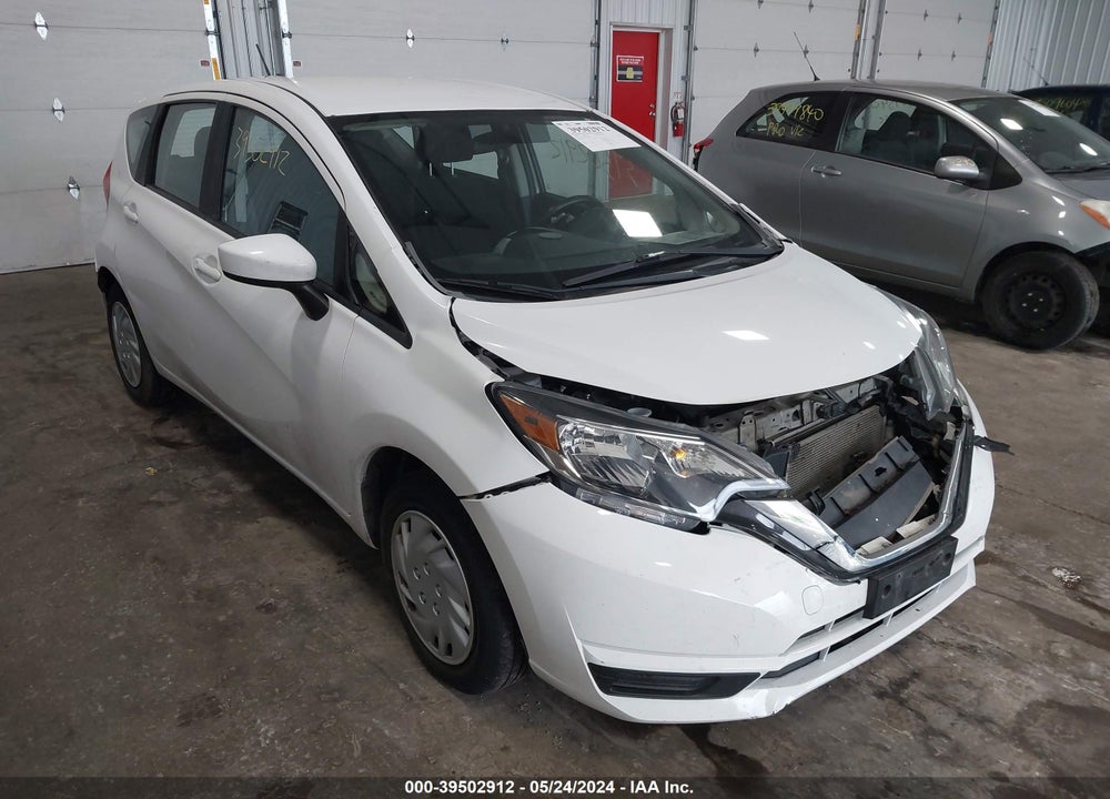 2018 NISSAN VERSA NOTE SV VIN: 3N1CE2CPXJL364744