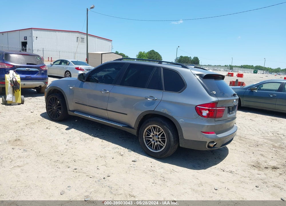 2011 BMW X5 XDRIVE35I/XDRIVE35I PREMIUM/XDRIVE35I SPORT ACTIVITY VIN: 5UXZV4C57BL403674