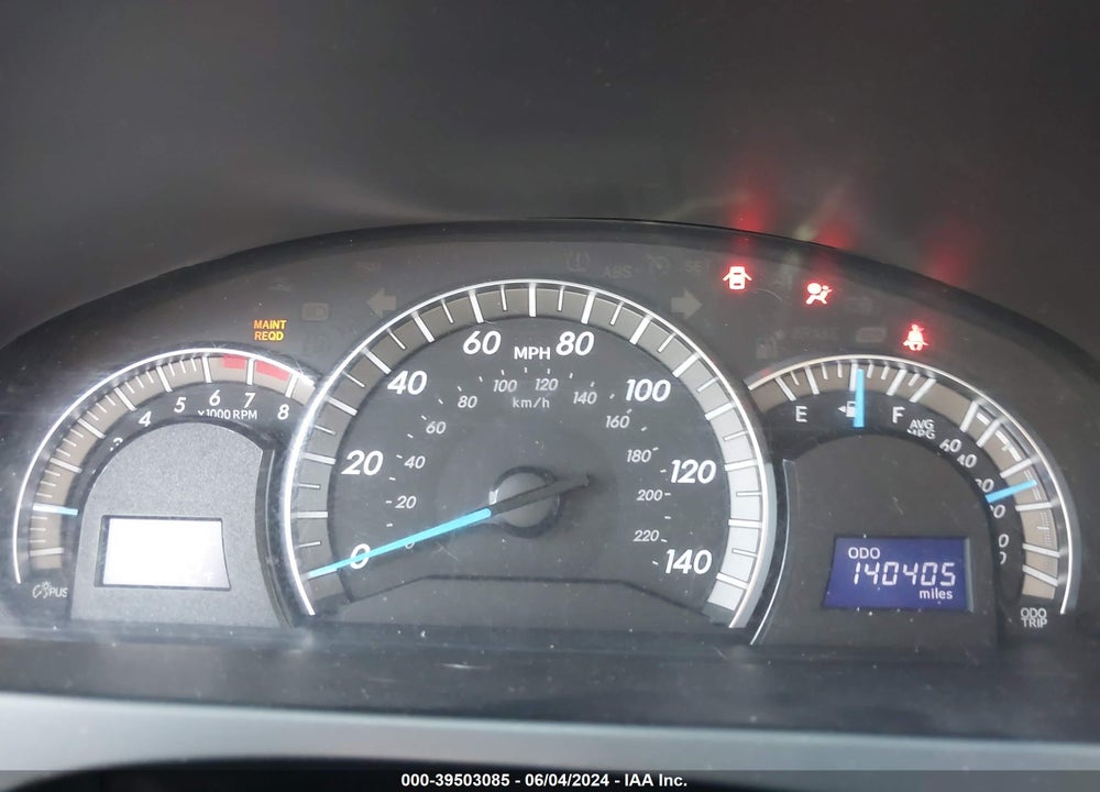 2014 TOYOTA CAMRY SE VIN: 4T1BF1FK8EU844353
