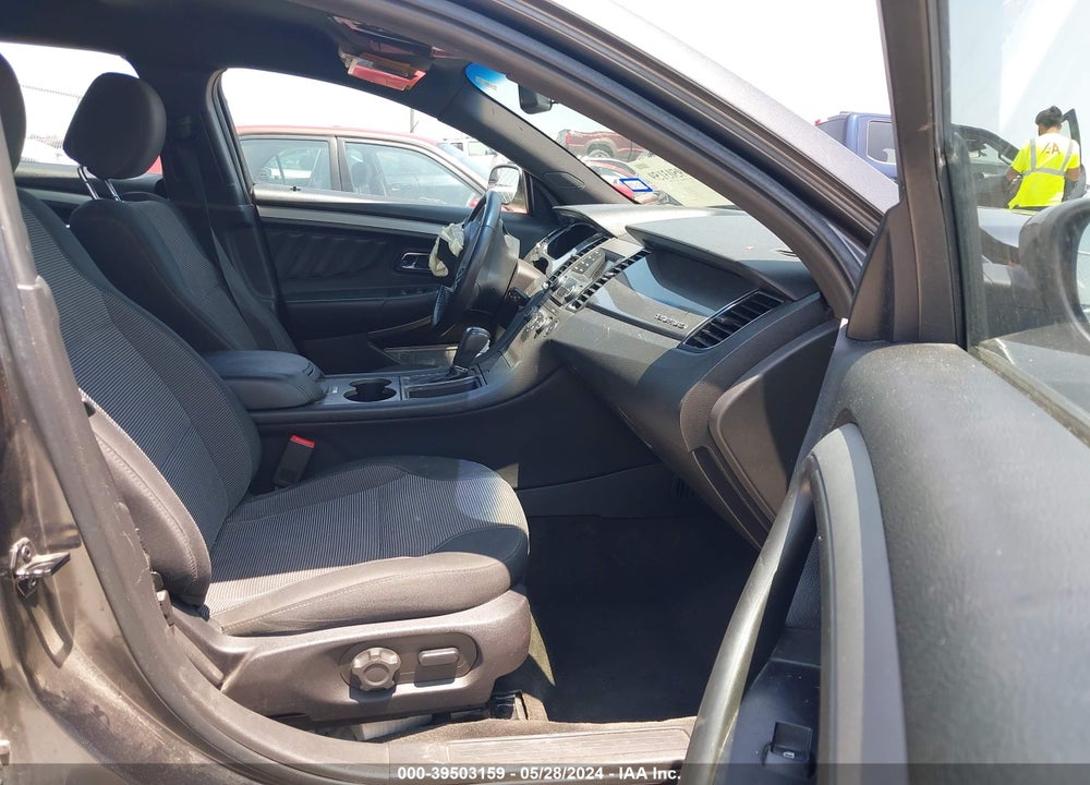 2018 FORD TAURUS SEL VIN: 1FAHP2E82JG137433