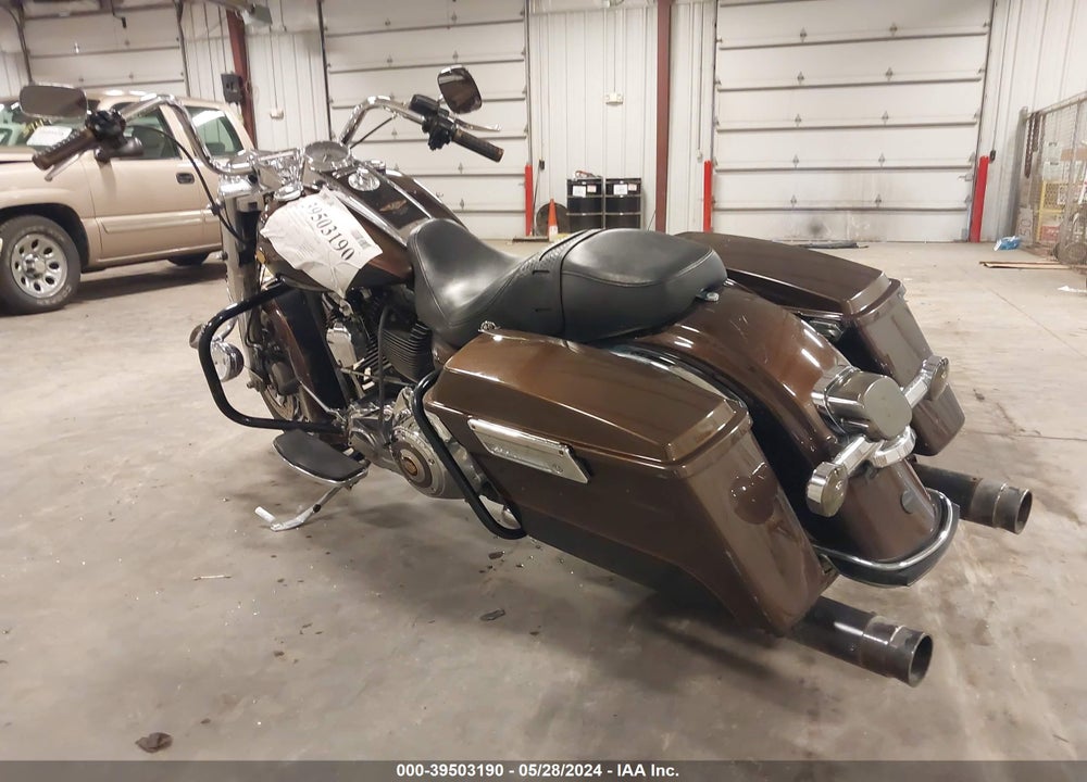 2013 HARLEY-DAVIDSON FLHR ROAD KING/ANNIVERSARY VIN: 1HD1FBM24DB643230