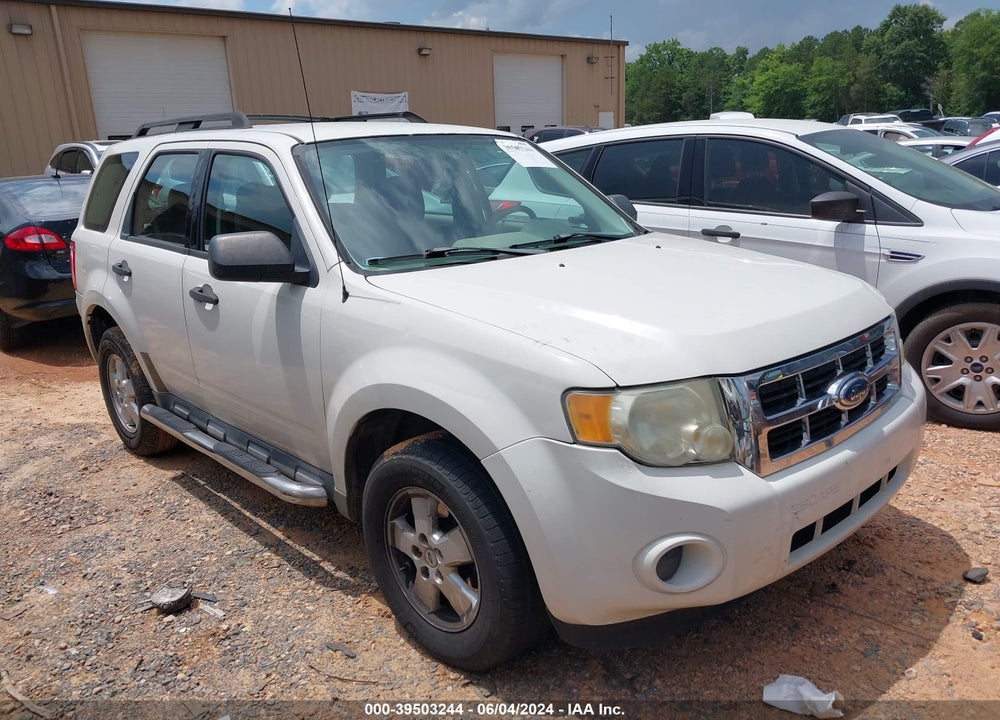 2009 FORD ESCAPE XLS VIN: 1FMCU02779KC97714