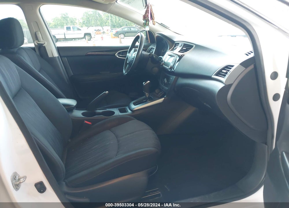 2018 NISSAN SENTRA SV VIN: 3N1AB7AP3JL660091