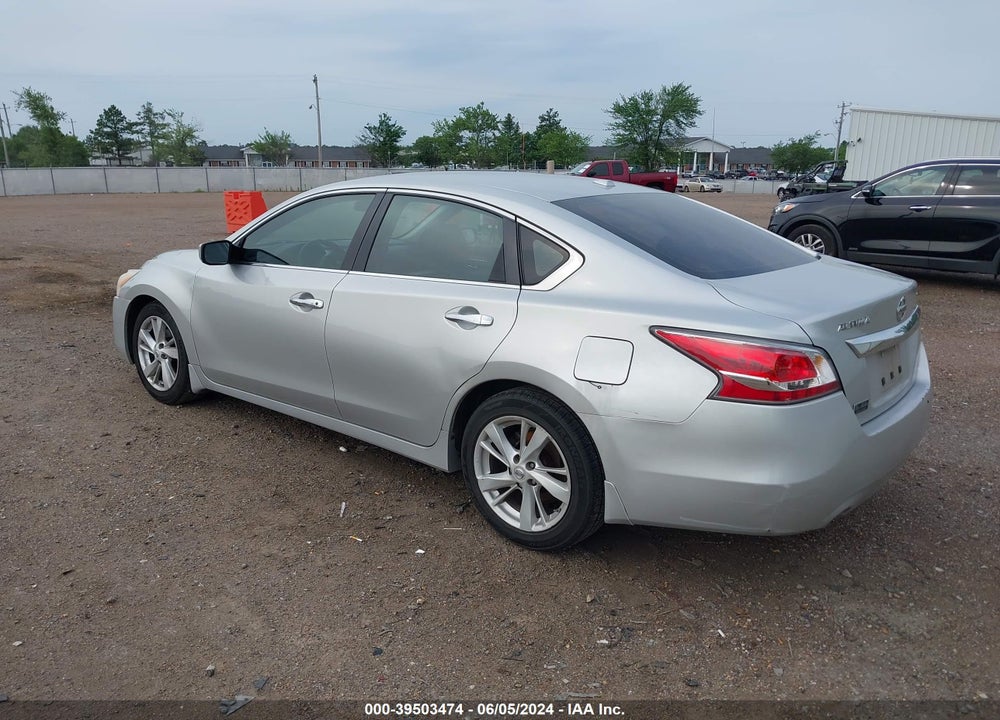 2015 NISSAN ALTIMA 2.5 SV VIN: 1N4AL3AP2FC175257