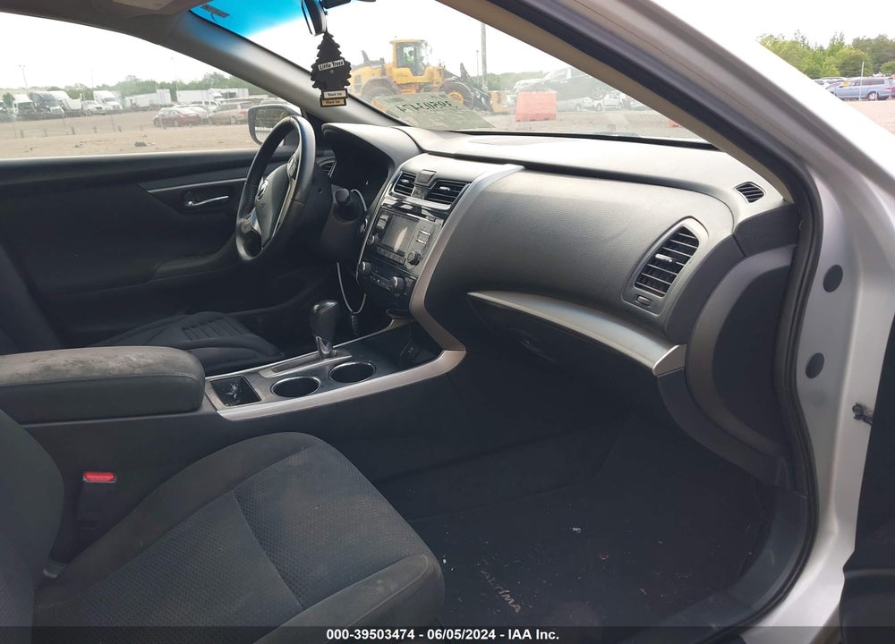 2015 NISSAN ALTIMA 2.5 SV VIN: 1N4AL3AP2FC175257