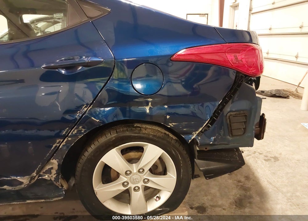 2013 HYUNDAI ELANTRA GLS VIN: KMHDH4AEXDU617461