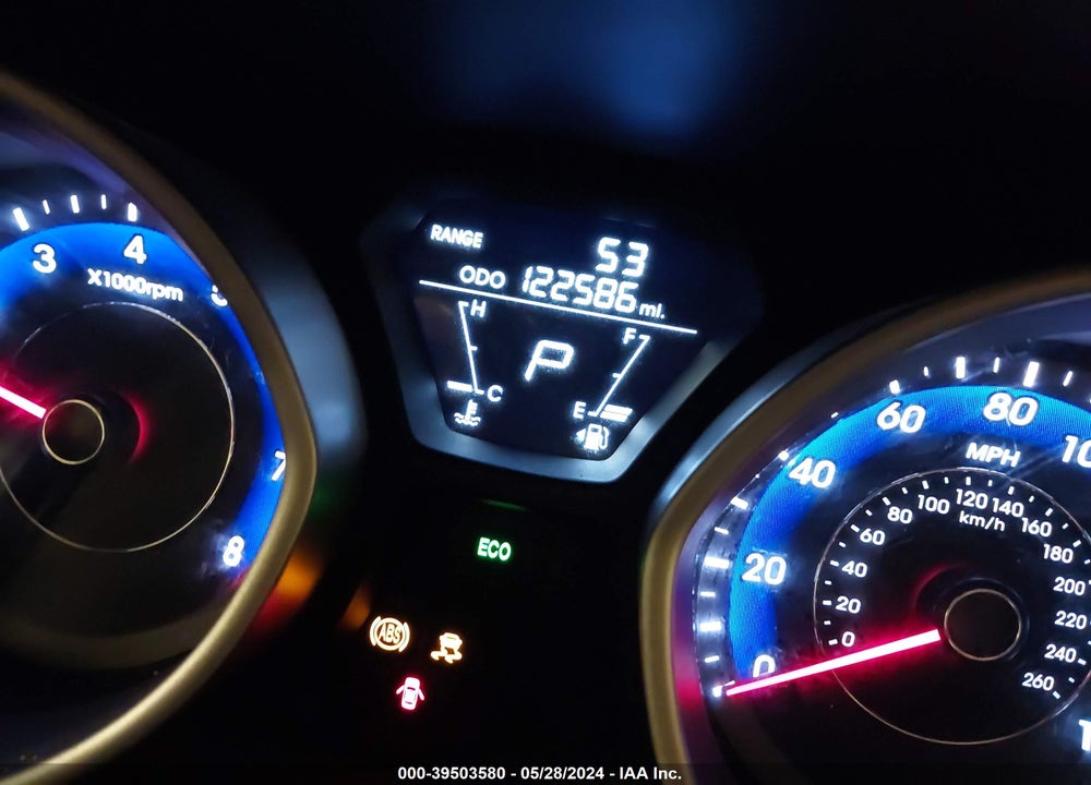 2013 HYUNDAI ELANTRA GLS VIN: KMHDH4AEXDU617461