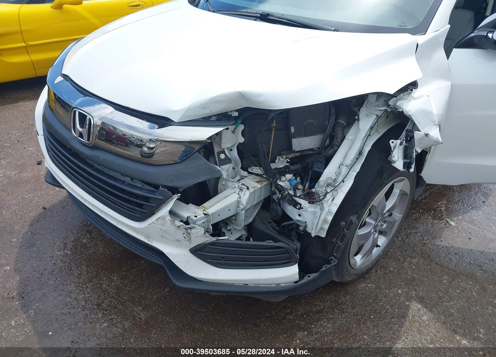 2022 HONDA HR-V AWD LX VIN: 3CZRU6H31NM717759