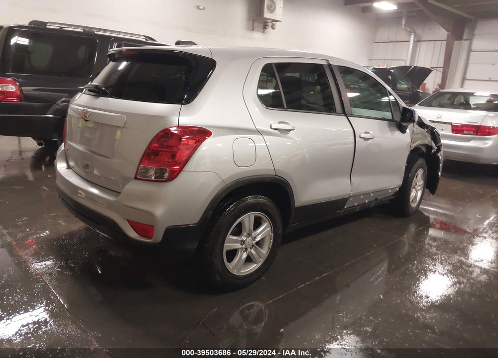 2021 CHEVROLET TRAX FWD LS VIN: KL7CJKSB8MB317858