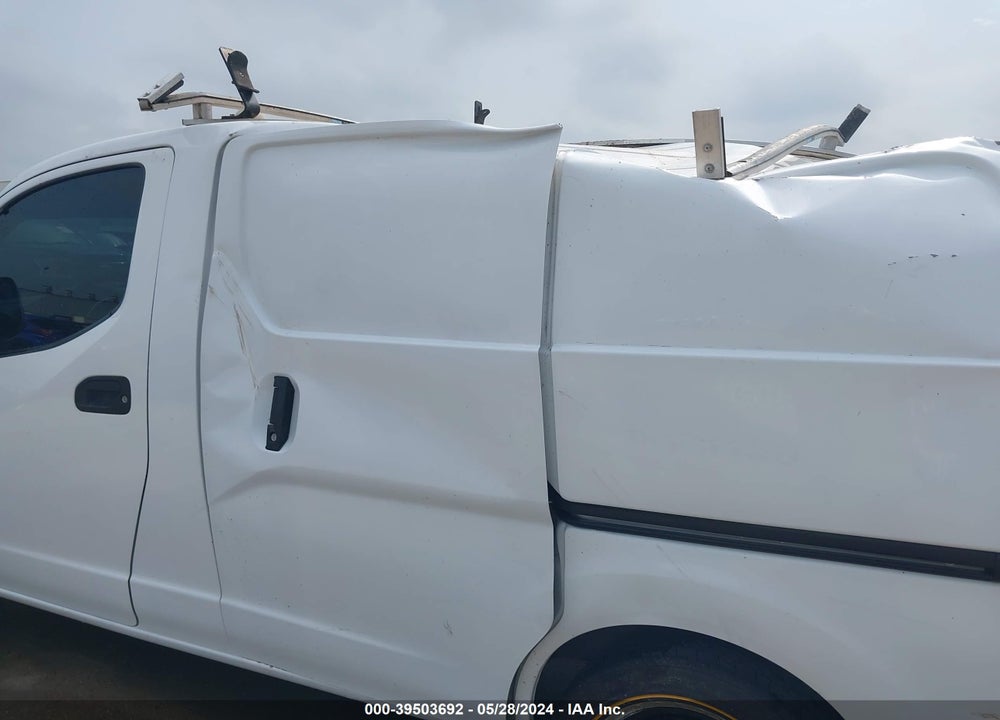 2015 NISSAN NV200 SV VIN: 3N6CM0KN5FK696797