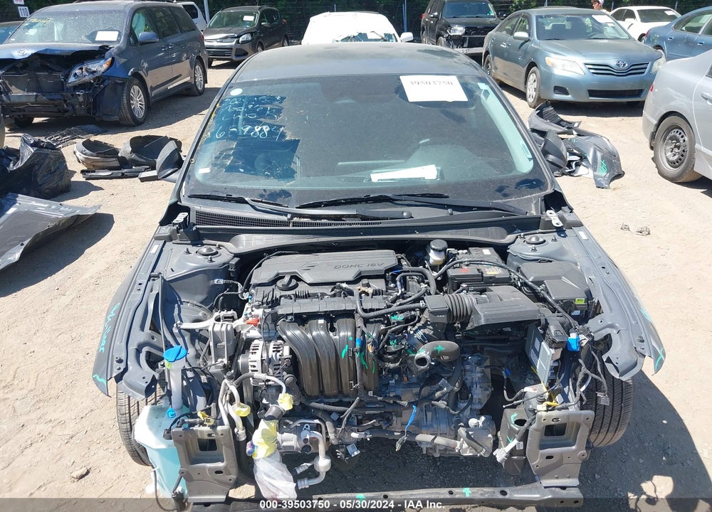2024 HYUNDAI ELANTRA SEL VIN: KMHLM4DG1RU659884