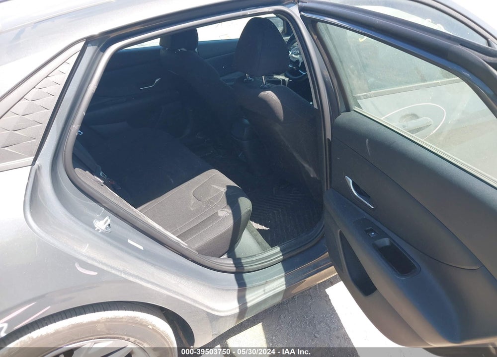 2024 HYUNDAI ELANTRA SEL VIN: KMHLM4DG1RU659884