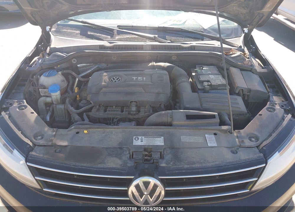 2017 VOLKSWAGEN JETTA 1.8T SEL/1.8T SEL PREMIUM VIN: 3VWL17AJ6HM400239