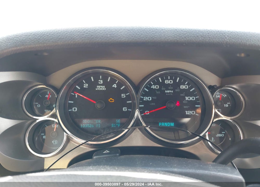 2011 CHEVROLET SILVERADO 1500 LT VIN: 1GCRKSE35BZ310174