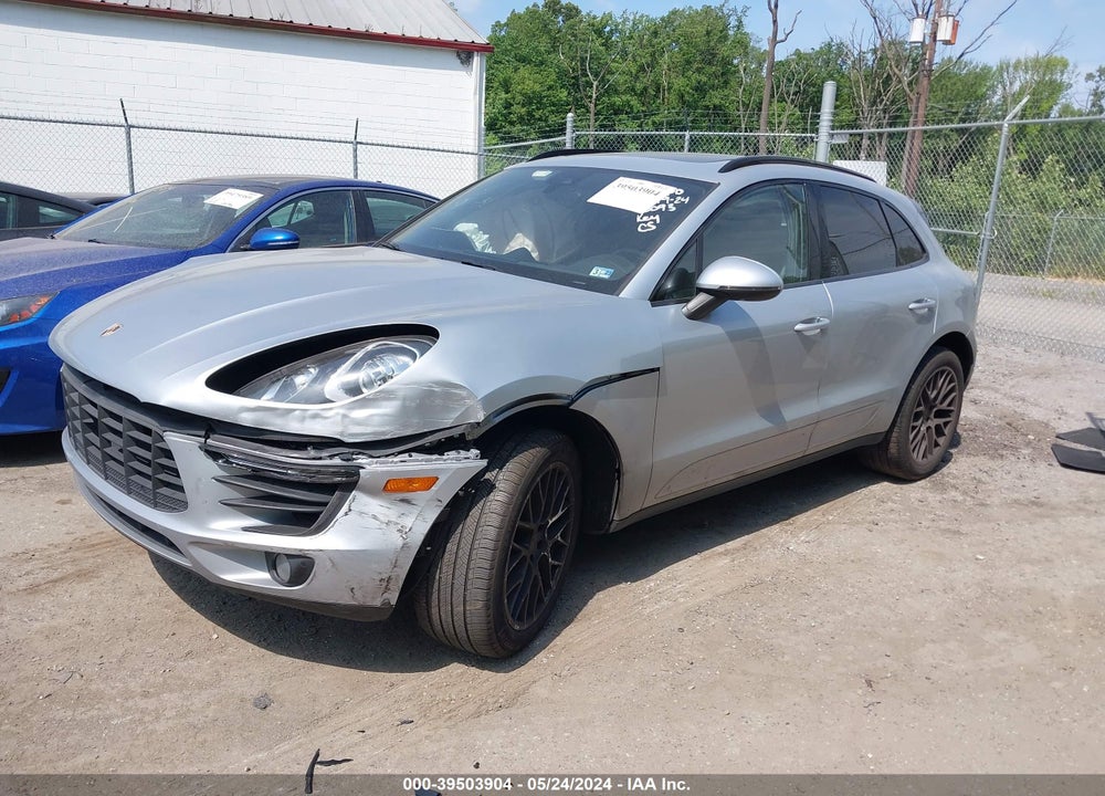 2018 PORSCHE MACAN VIN: WP1AB2A51JLB33093