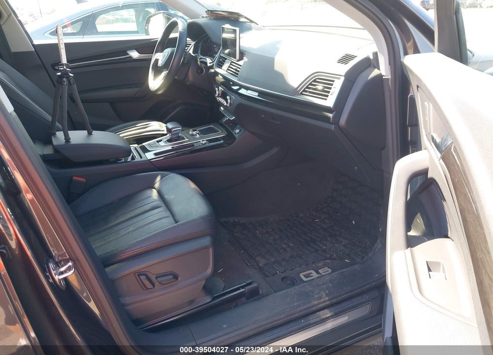 2018 AUDI Q5 2.0T PREMIUM/2.0T TECH PREMIUM VIN: WA1BNAFY0J2181520