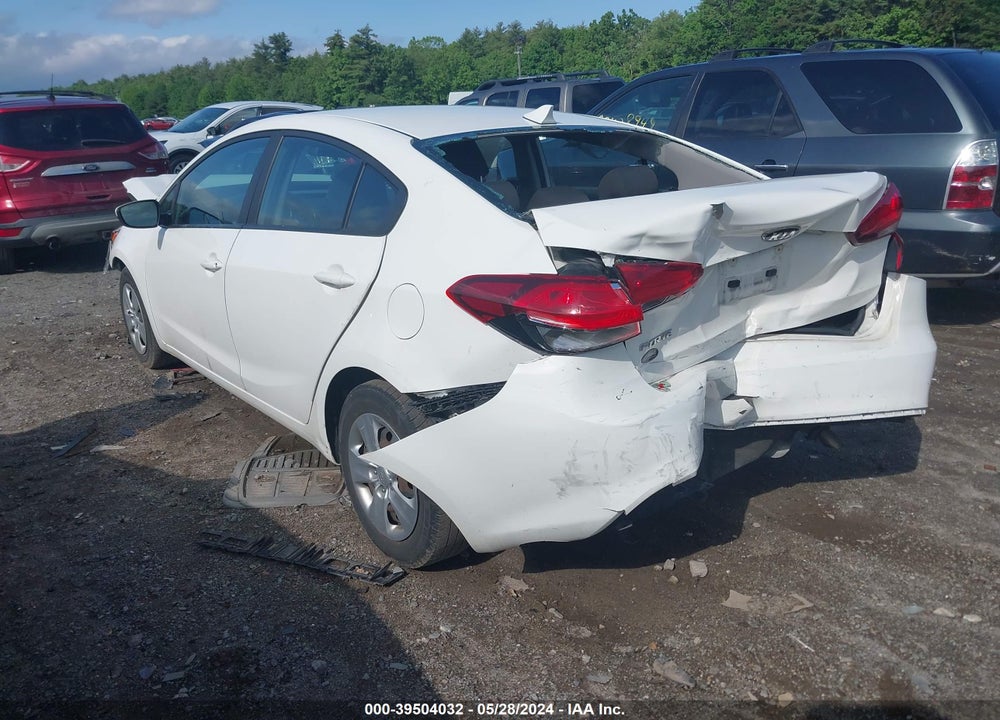 2017 KIA FORTE LX VIN: 3KPFK4A71HE090043
