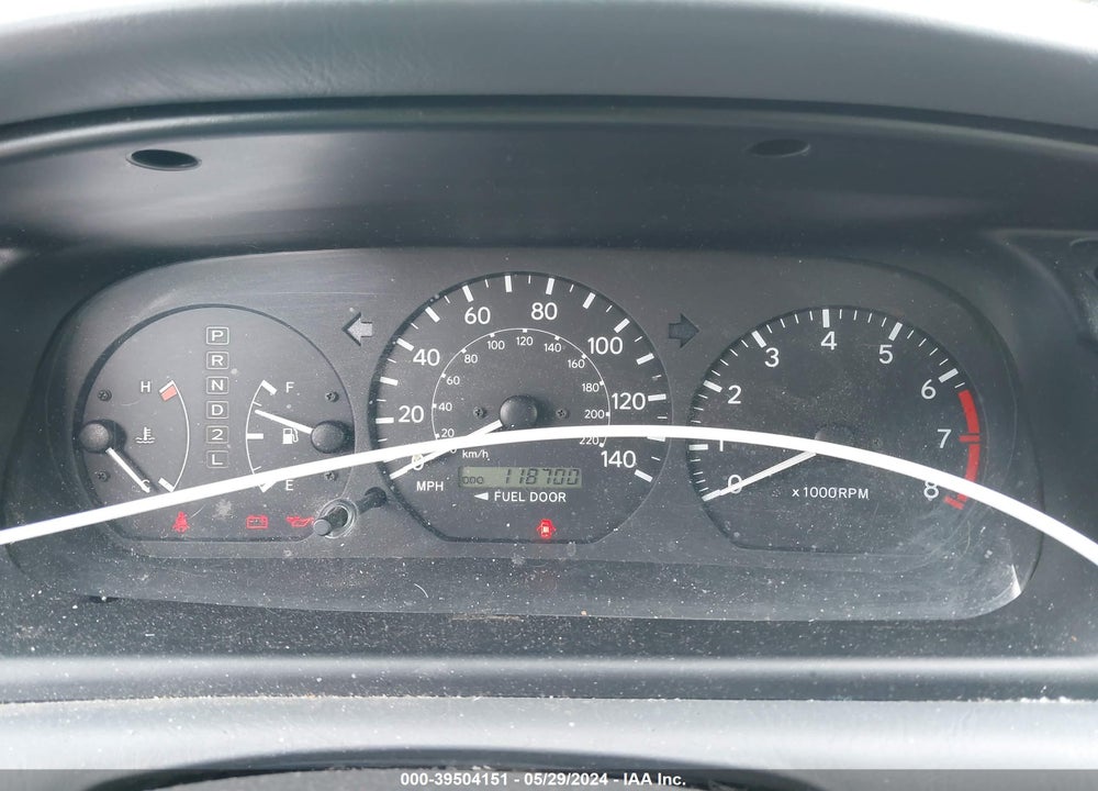 2001 TOYOTA CAMRY VIN: 4T1BG22K31U854677