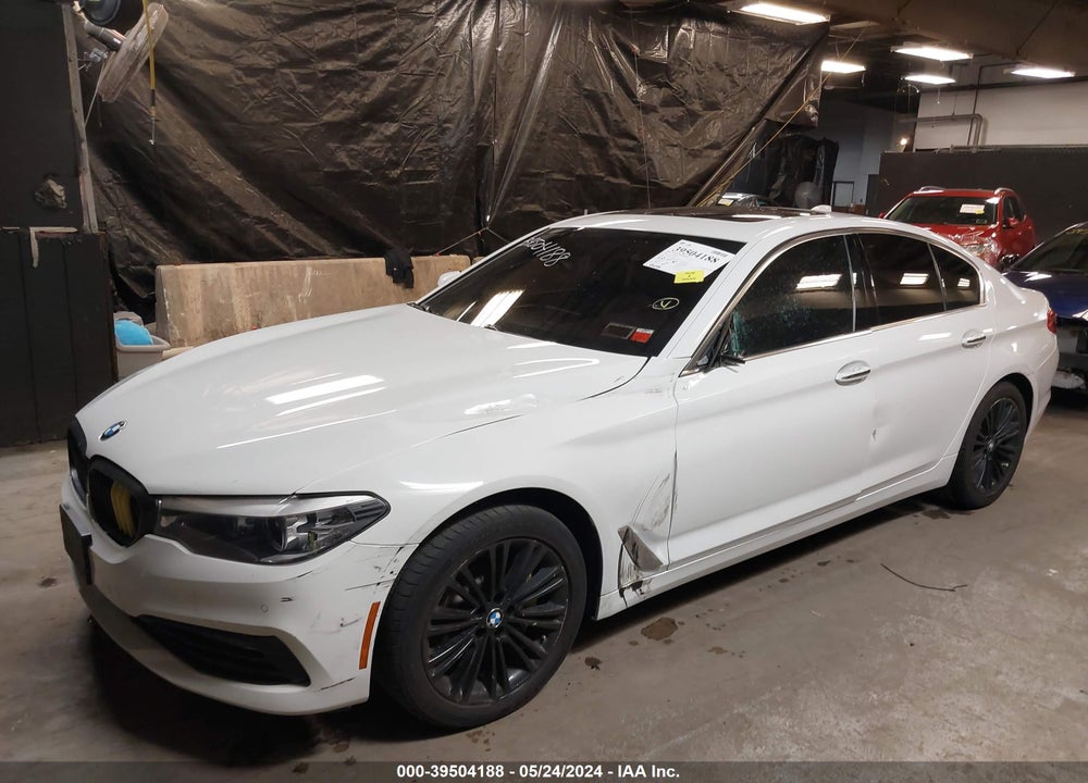 2018 BMW 530I XDRIVE VIN: WBAJA7C51JG908075