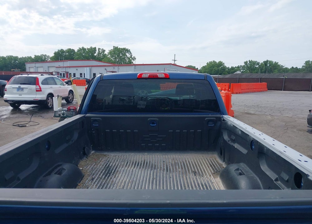 2017 CHEVROLET SILVERADO 1500 1LT VIN: 1GCVKREH2HZ397009
