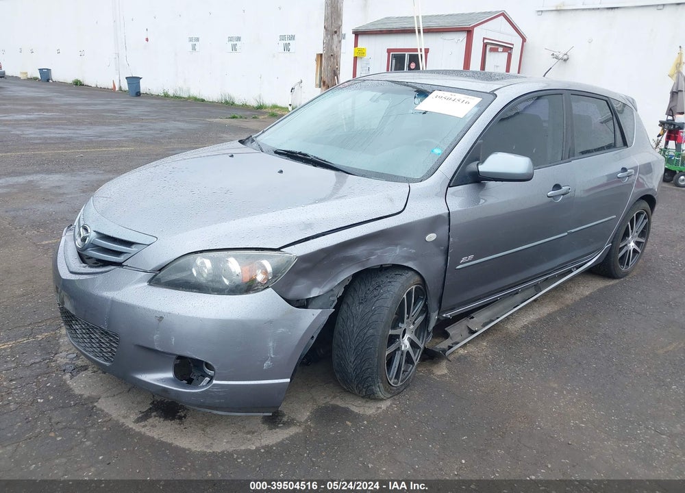 2005 MAZDA 3 S VIN: JM1BK343451349656