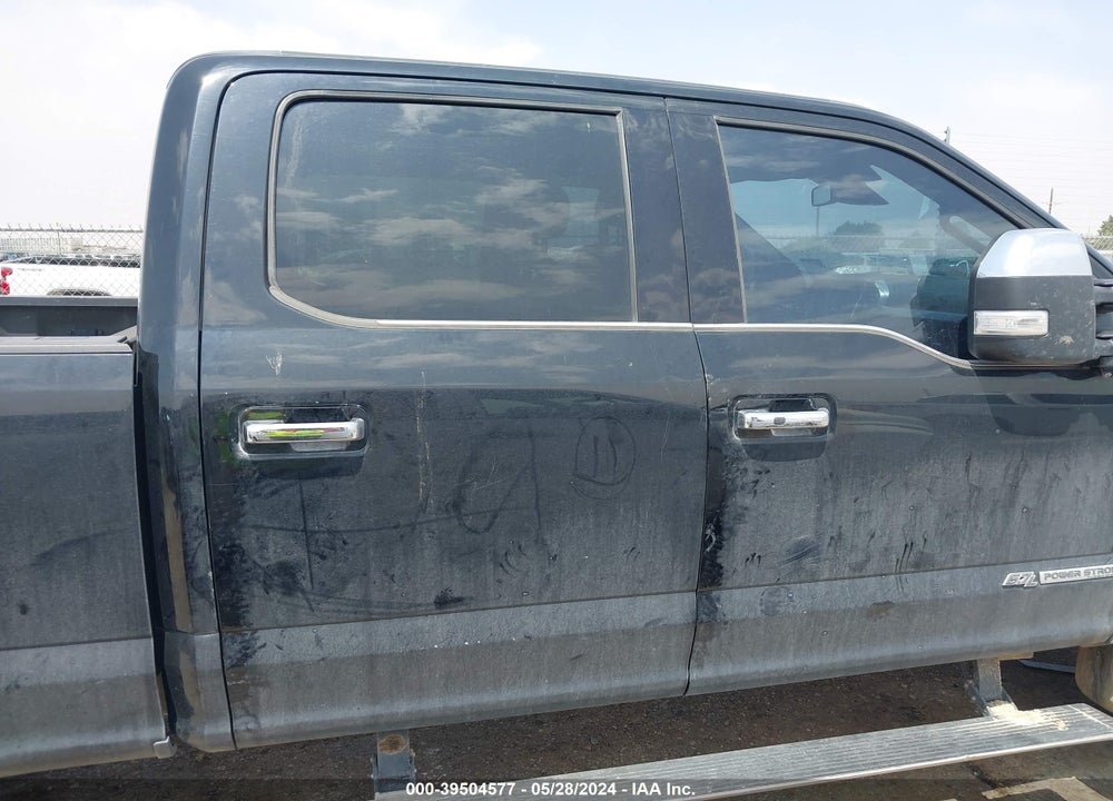 2017 FORD F-250 PLATINUM VIN: 1FT7W2BT4HED09341