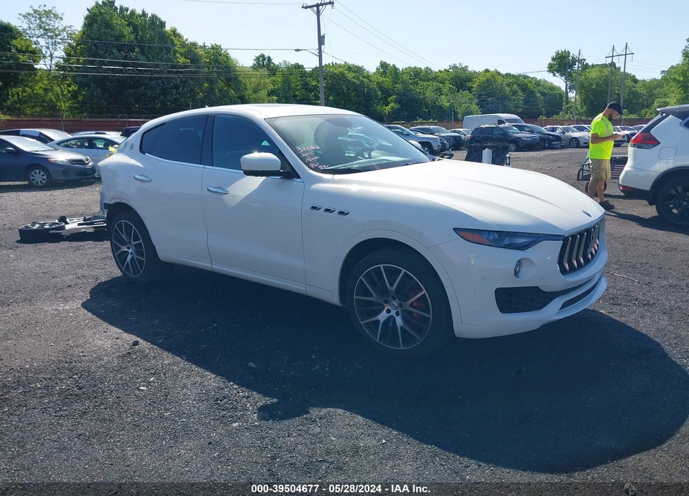 2021 MASERATI LEVANTE S VIN: ZN661YUA2MX378485