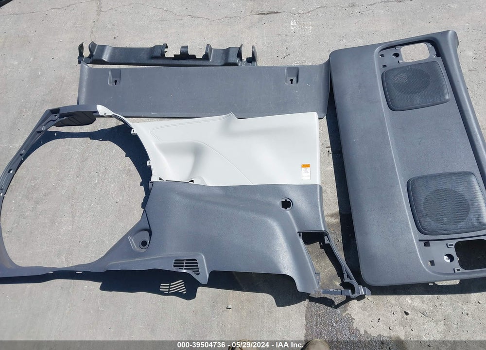 2021 TOYOTA SIENNA LE VIN: 5TDKRKEC0MS026209