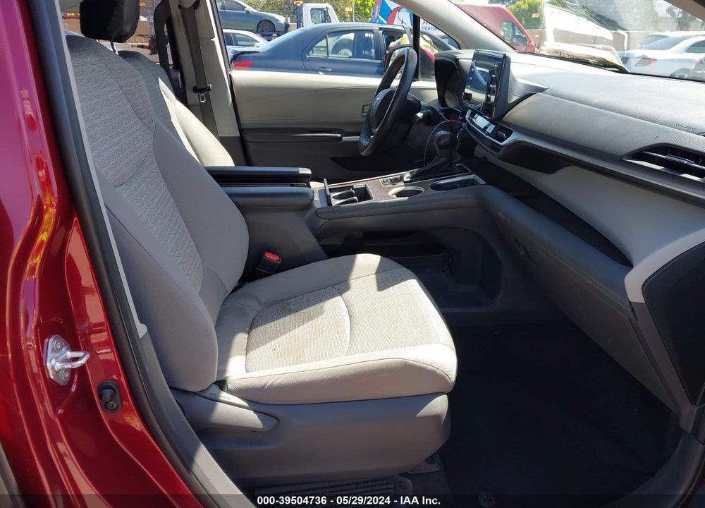 2021 TOYOTA SIENNA LE VIN: 5TDKRKEC0MS026209